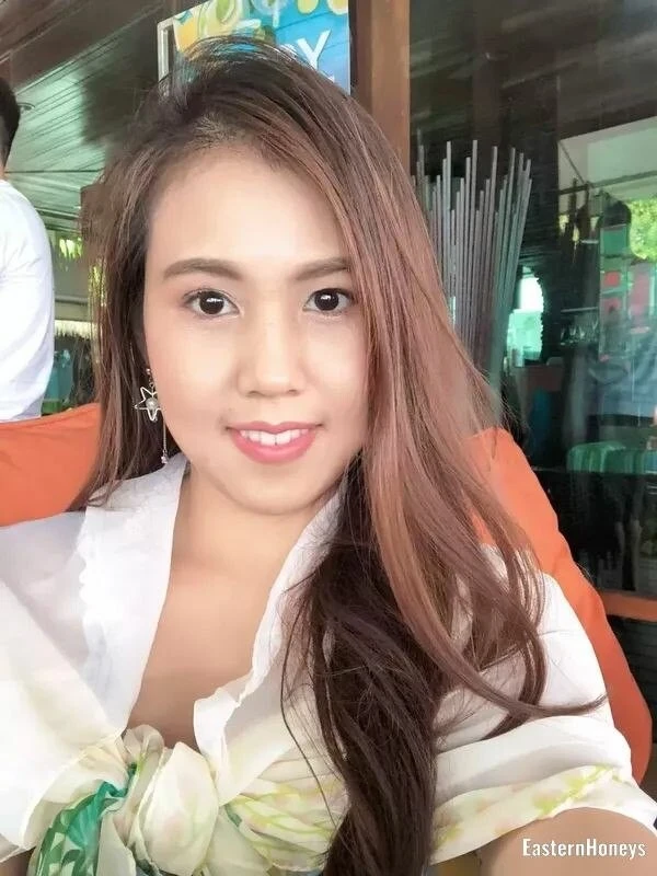 Sara, 30