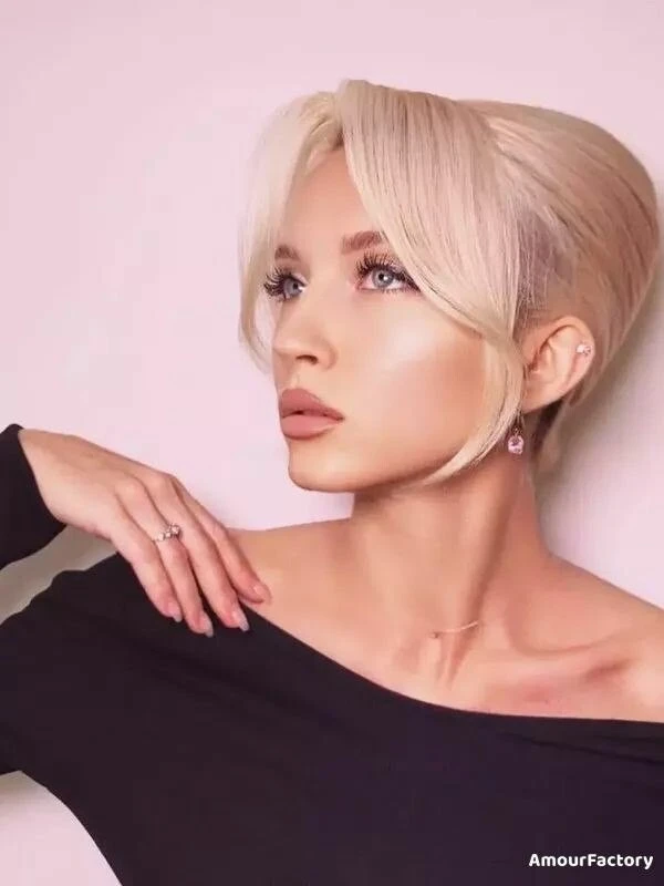 Ekaterina, 31