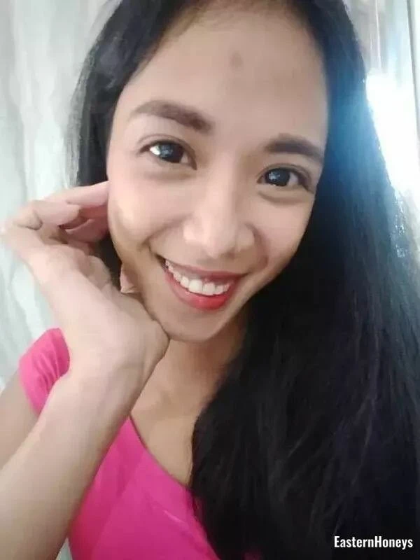 Winnie, 23