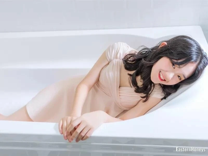 Qinglun Yuan, 33