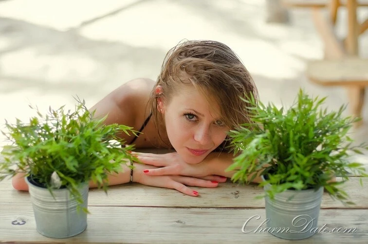 Olga, 32