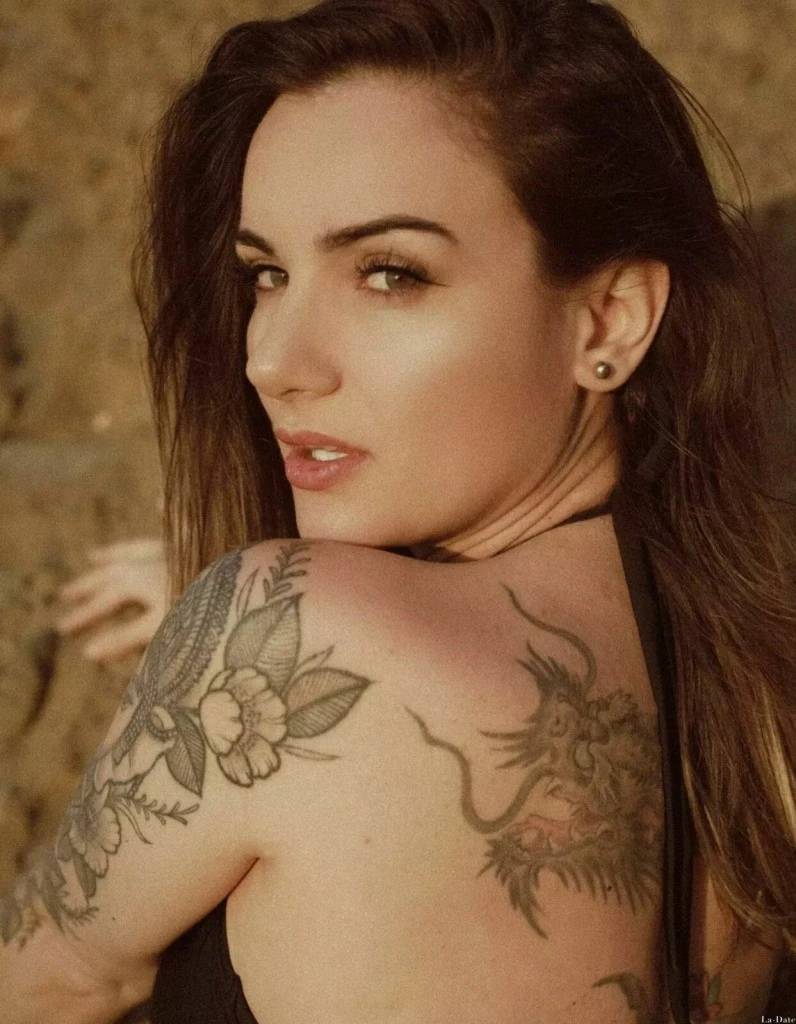 Leticia, 33