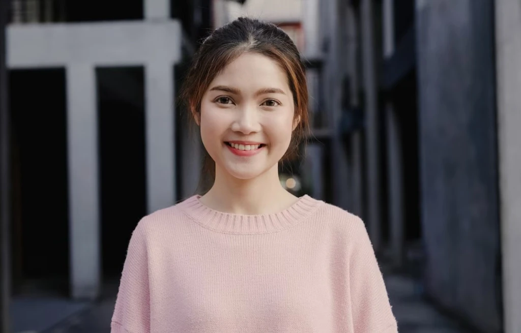 Hua, 22